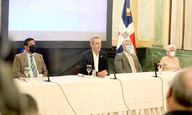 Iniciativa busca transparentar los recursos de obras