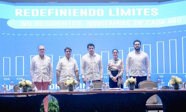 Mas de 519 mil turistas visitan RD en noviembre