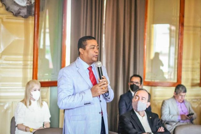 Presidente Liga Municipal amplia lazos con municipalismo latinoamericano