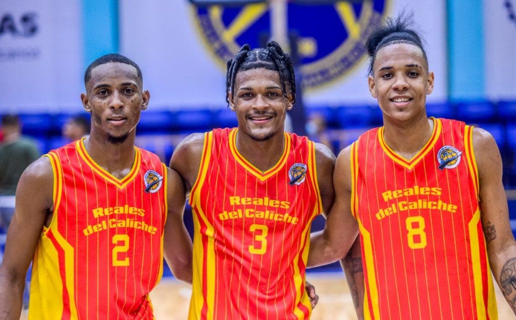 Pueblo Nuevo y Reales del Caliche avanzaron a cuartos de