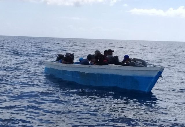 Repatriados 24 dominicanos que trataron de llegar ilegalmente a PR Repatriados 24 dominicanos que trataron de llegar ilegalmente a PR