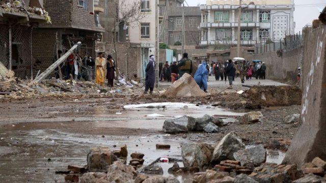 Al menos siete muertos y nueve heridos en un atentado con bomba en Afganistán Al menos siete muertos y nueve heridos en un atentado con bomba en Afganistán