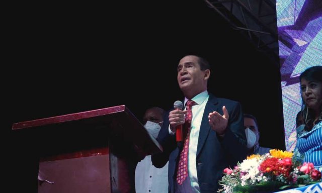 Arias Valera exjuez del TSE dice que Abinader lo cubio