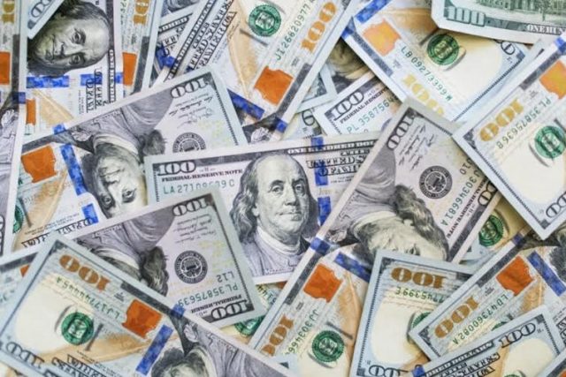 Asegura dinero para afectados por mortal fuego en El