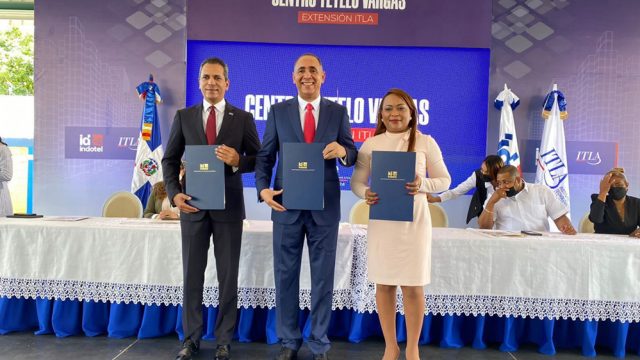 Indotel y el ITLA inauguran centro de capacitacion en San