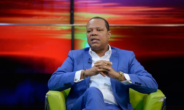 Llama a responder calumnias que hace la oposicion