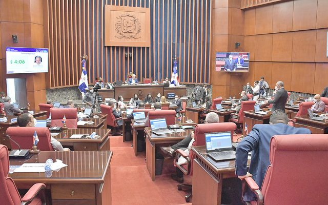 Senado sanciona en segunda lectura proyecto que regula el DNI