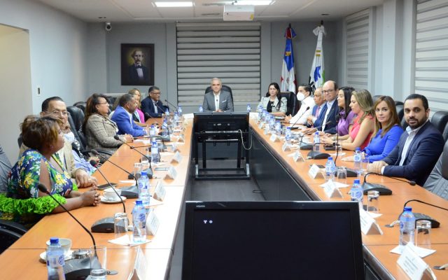 gerente general interina gerente general interina