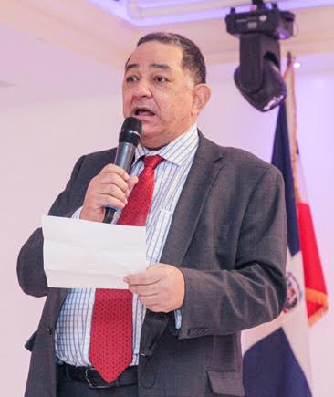 Exhorta al presidente Abinader no solo incluir en pensiones a