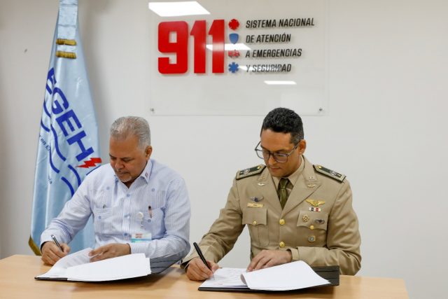 Firman acuerdo de colaboracion para expansion de los servicios de