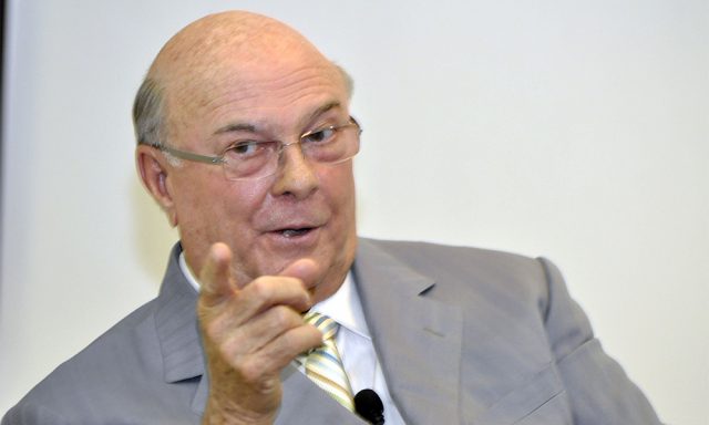 eb73a894-hipolito-mejia Hipolito favorece mecanismo del PRM para escogencia de direccion