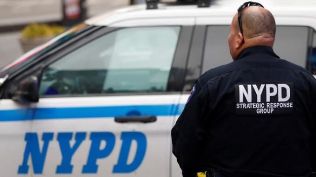Policia persigue hombres se tirotearon en calle Alto Manhattan y