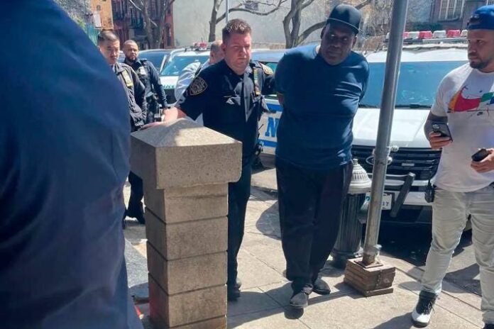 Apresan a Frank James, presunto autor del tiroteo en metro de Nueva York