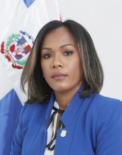Califica de grave situación de empleados dominicanos contratados por extranjeros