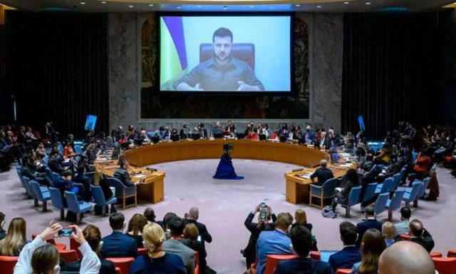Zelenski se queja de incapacidad de ONU para detener guerra