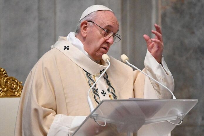 El papa pide a los líderes políticos que sean «protagonistas de la paz»