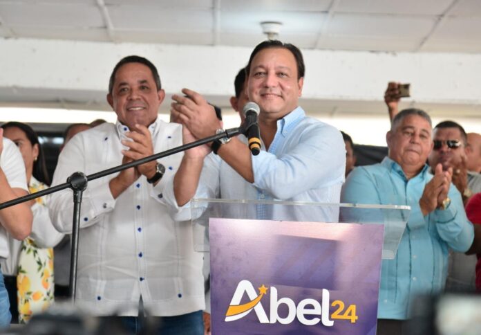 Abel Martínez juramentará a sus equipos de campañas de las provincias