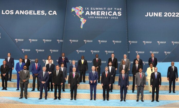Cumbre Américas cierra ; firman pacto migratorio