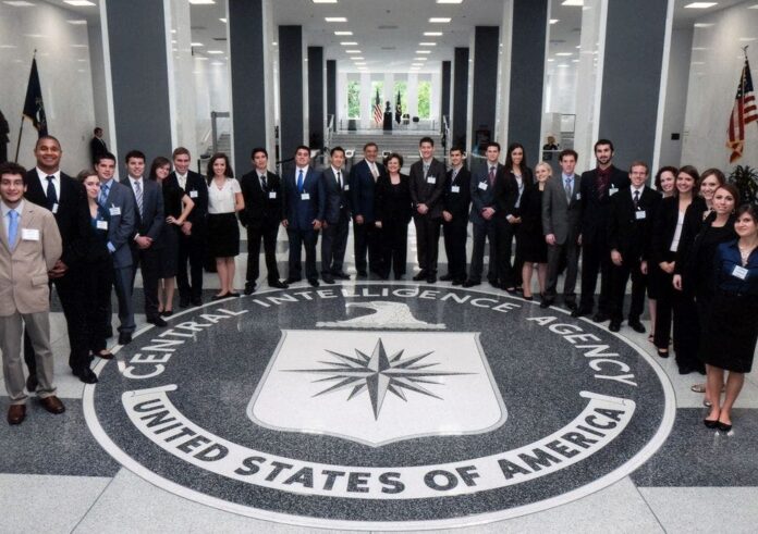 La CIA: 75 años de espionaje y conspiraciones