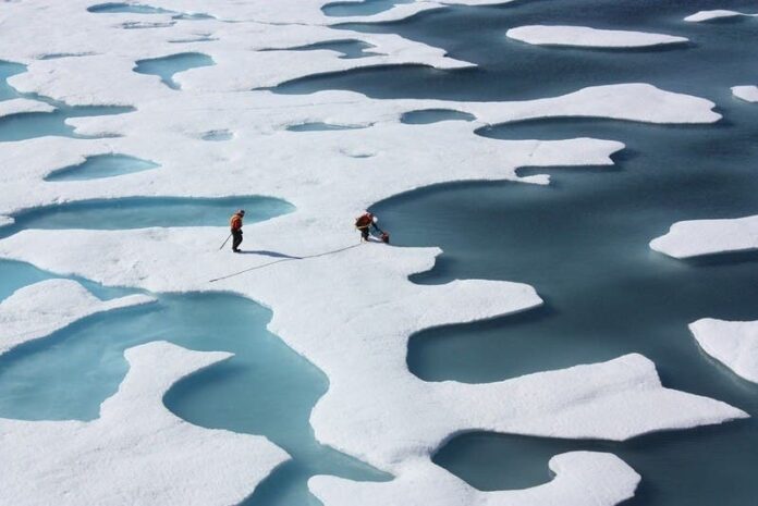 Cambio climático hace desaparecer lagos del Ártico