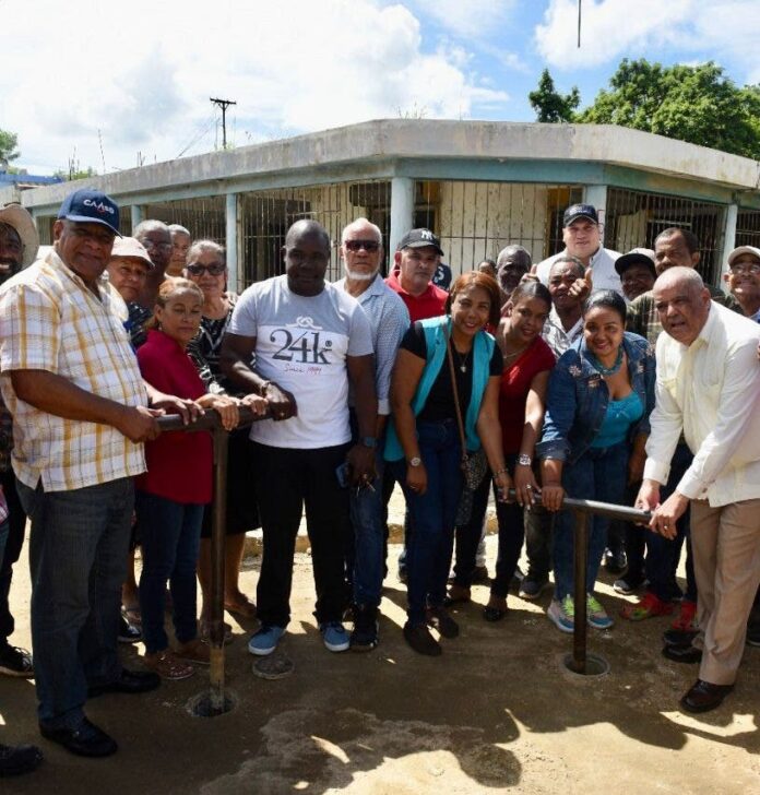 CAASD lleva servicio de agua al sector Nuevo Renacer en Santo Domingo Este