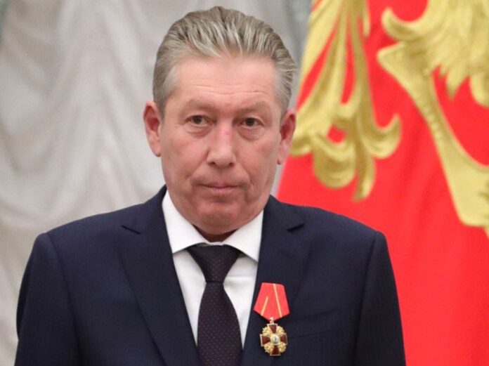 Fallece presidente de petrolera rusa tras caer por una ventana de hospital