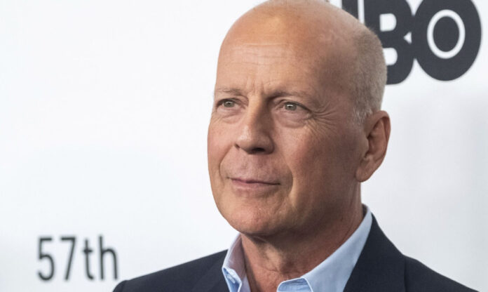 ¡Fake news! Bruce Willis niega que vendiera su imagen a compañía de deepfakes