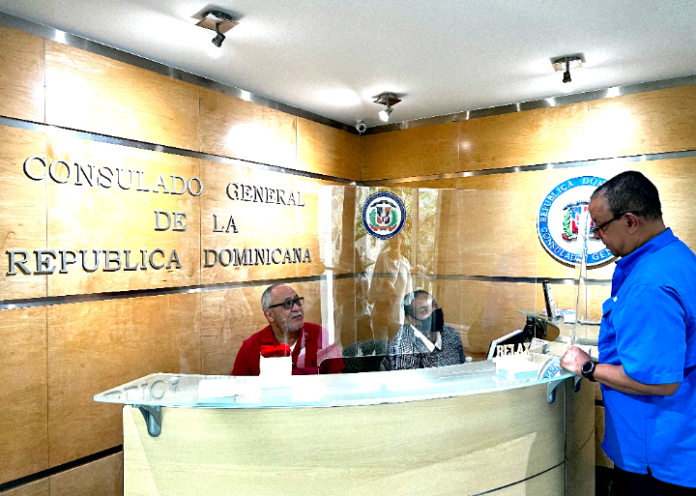 Consulado dominicano en Miami moderniza sus servicios