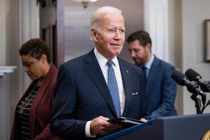Biden cree que la balanza se inclinará a favor de su partido en los comicios