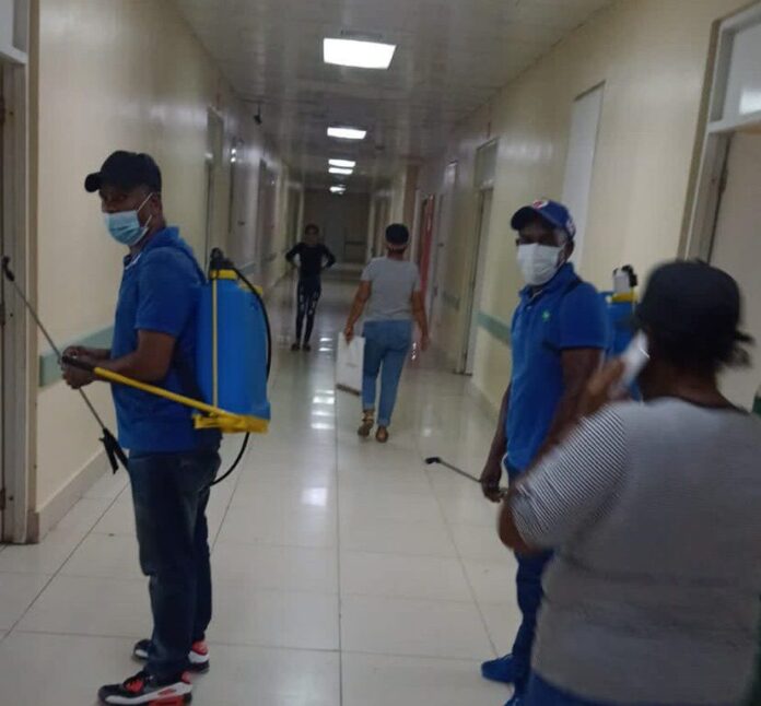 Tras denuncia de pacientes, Hospital Taiwán aclara realizó operativo de higienización