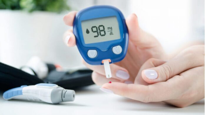 Monitoreo de glucosa es vital para preservar calidad de vida de los pacientes