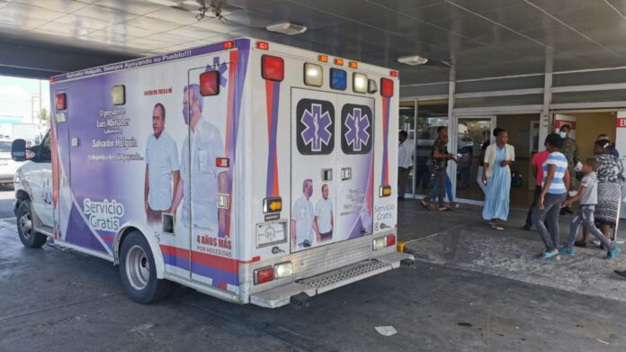 Salvador Holguín dice tener dos ambulancias a disposición de los dajaboneros