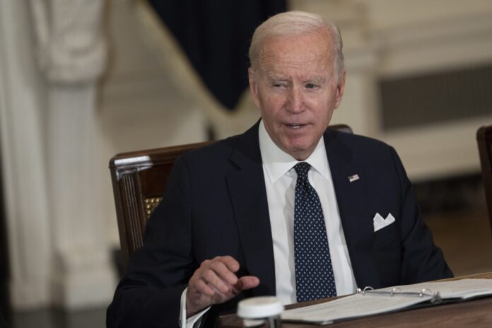Biden condena el ataque al marido de Nancy Pelosi: “Es despreciable”