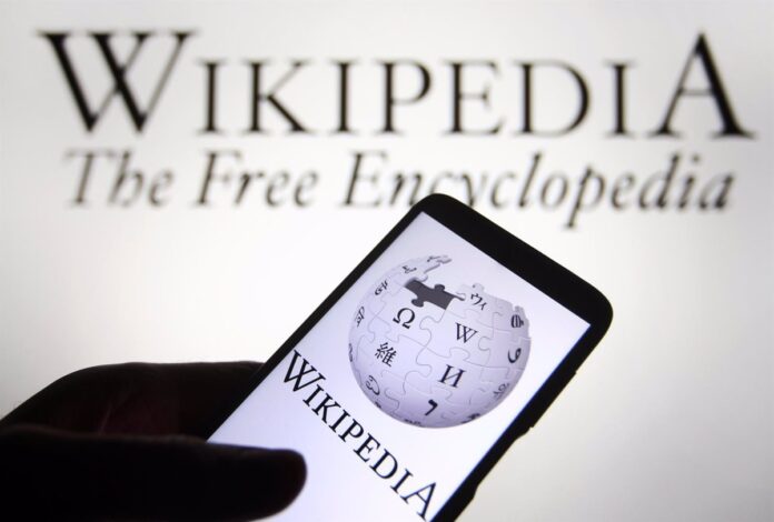 Rusia multa con 32.600 dólares a matriz de Wikipedia por “información falsa”