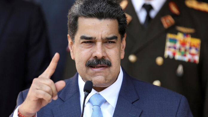 Maduro y Petro se comprometen a seguir trabajando hacia la integración total