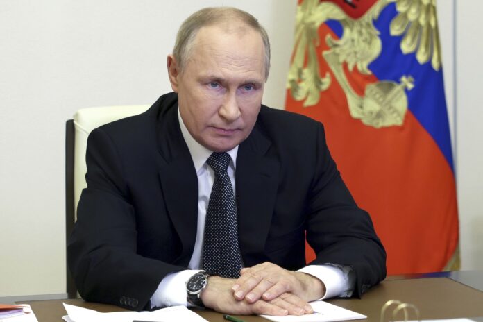 Putin llama a evacuar Jersón mientras Kiev intenta descifrar su movimiento