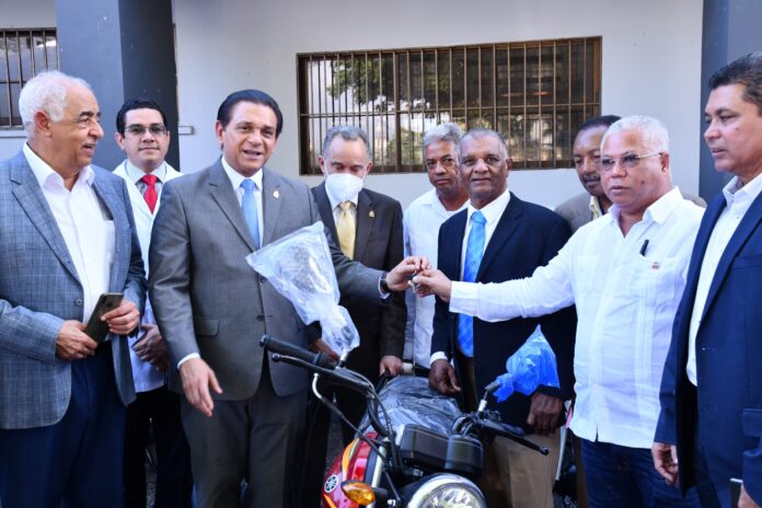 Ministerio de Salud entrega 20 motocicletas a diferentes DPS para fortalecer programa de malaria