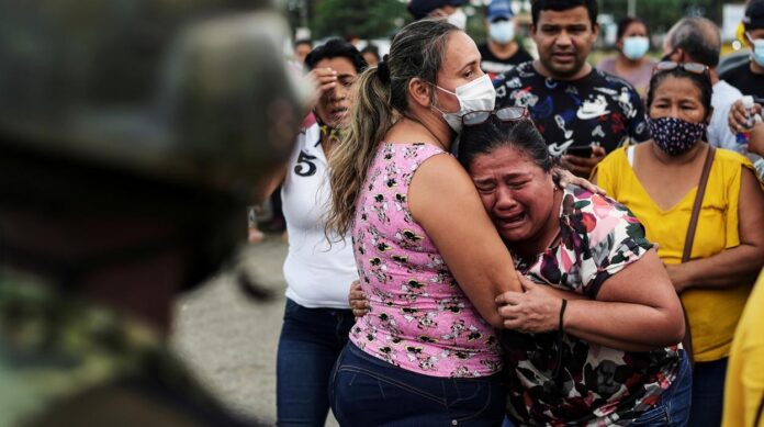 Aumentan a 10 los presos asesinados en nueva masacre carcelaria en Ecuador