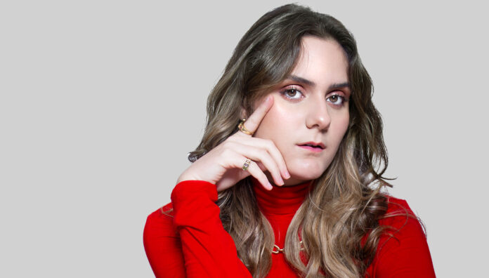 Conoce a Tiare, la compositora venezolana nominada (a los 17 años) a los Latin Grammy 2022