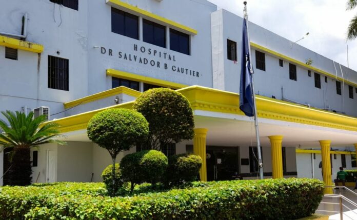 El hospital Salvador B. Gautier dice está sometido a remodelación y equipamiento