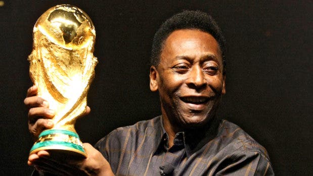 Pelé: Lanzan campaña para cambiar estrellas de camiseta de Brasil en su honor