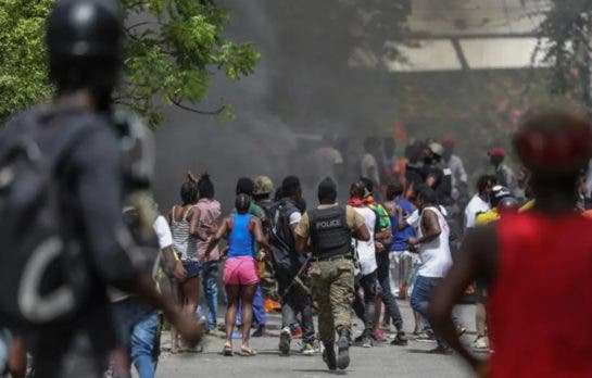 Haití se dota de una unidad élite para luchar contra las pandillas
