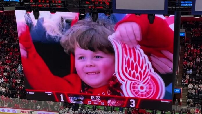 Mira la razón por la que los aficionados del hockey se volvieron locos por este niño de 4 años