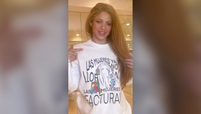 Shakira saca a la venta una sudadera (que ya se agotó) con su famosa frase 