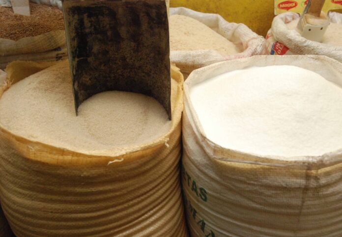 Sancionarán comercios que no cumplan con precios establecidos para venta de azúcar