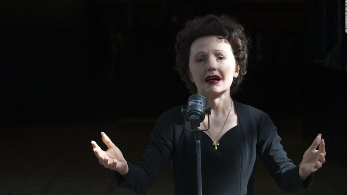 Elena Roger vuelve a los musicales con la exitosa "Piaf" en Buenos Aires