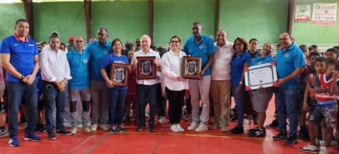 Inicia torneo minibasket dedicado a Gloria Reyes