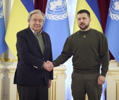 Jefe de la ONU visita presidente Ucrania