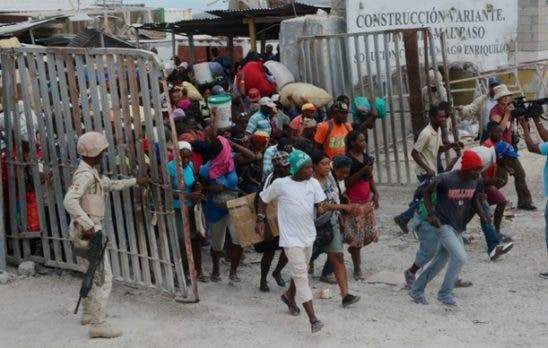 ONU pide el fin de las deportaciones de haitianos en RD y otros países