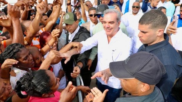 Presidente Luis Abinader visitará cuatro provincias durante este fin de semana